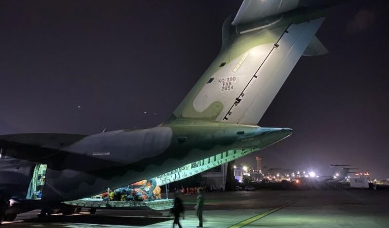 Segundo avião da FAB decola neste sábado com ajuda para a Venezuela