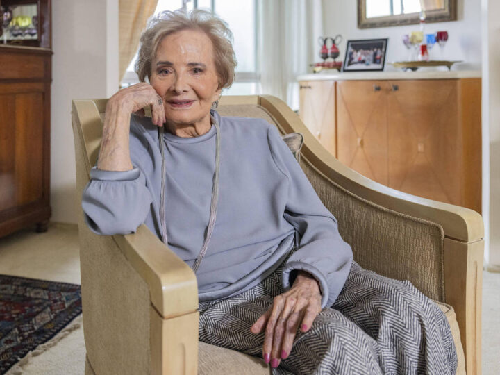 Morre a atriz Glória Menezes, aos 91 anos