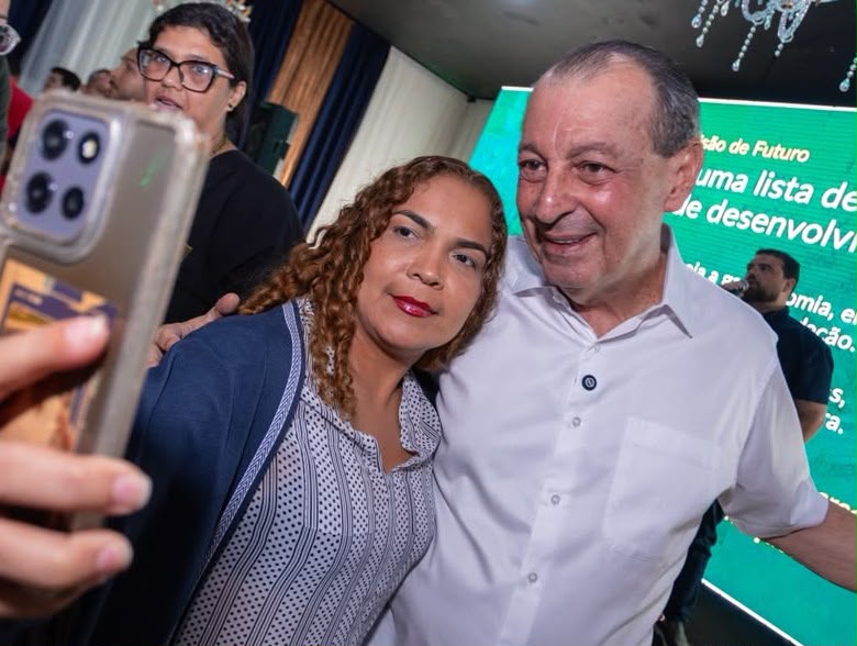 Omar propõe linha de crédito para fortalecer bares e restaurantes no Amazonas